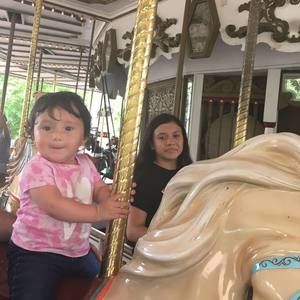 Meet your Posher, Lucy